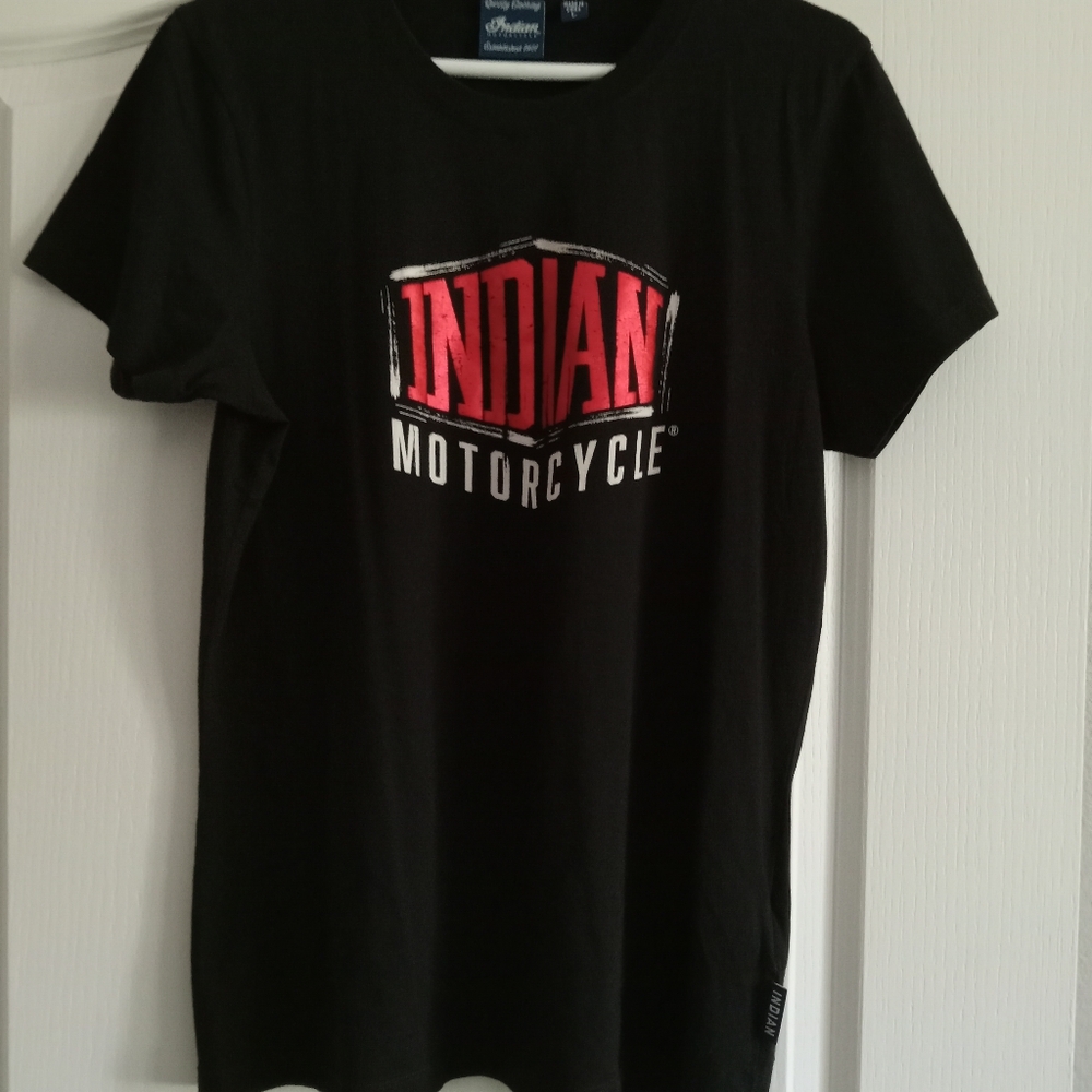 Indian Motorcycles Women’s Red/Black Tshirt Red Metallic Logo Ladies